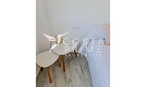 Resale - Apartment / Flat - Benidorm