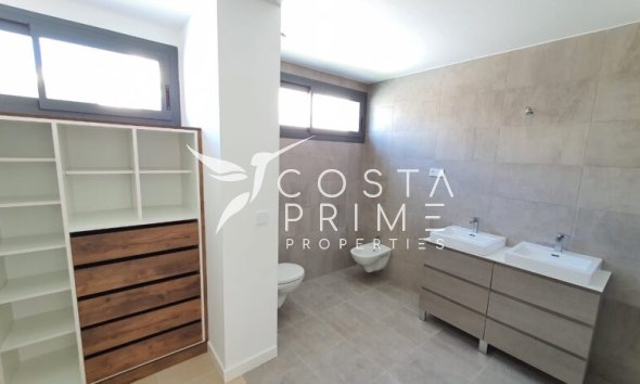 Obra nueva - Chalet / Villa - Manilva