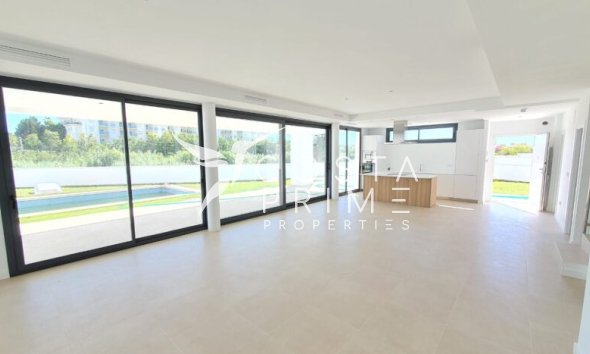 Obra nueva - Chalet / Villa - Manilva