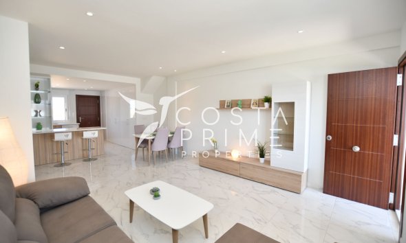 Új építésű - Városháza / Semi - San Miguel de Salinas