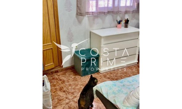Resale - Apartment / Flat - Benidorm