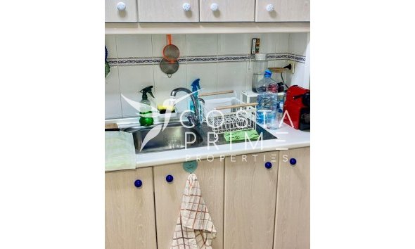 Resale - Apartment / Flat - Benidorm