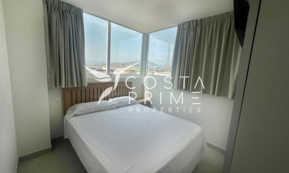 Resale - Apartment / Flat - Finestrat