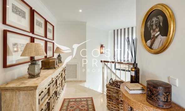 Nowy budynek - Szalet - Benahavís