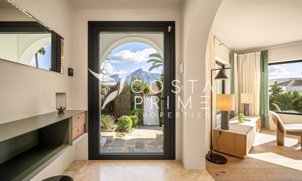 Nowy budynek - Szalet - Marbella