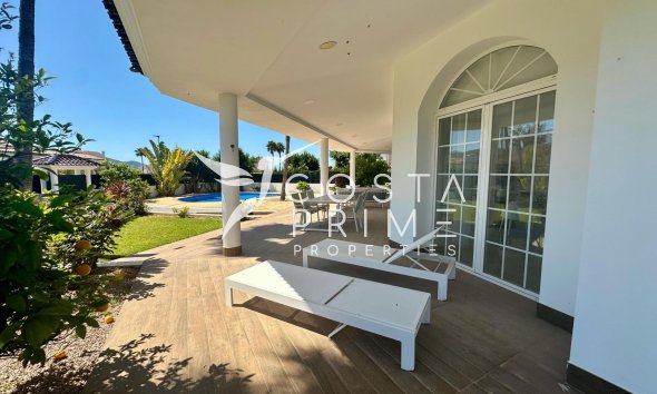 Újraértékesítés - Villa  - Alfas del Pí