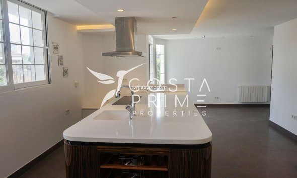 Újraértékesítés - Villa  - Alfas del Pí