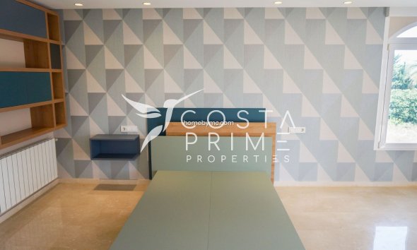 Újraértékesítés - Villa  - Alfas del Pí