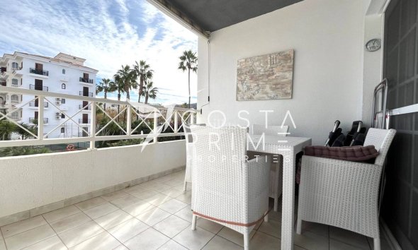 Wynajem długoterminowy - Mieszkanie w Bloku - Albir