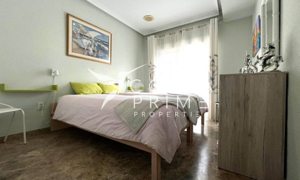 Wynajem długoterminowy - Mieszkanie w Bloku - Albir