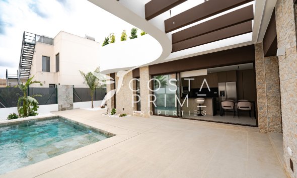 Nowy budynek - Szalet - Heredades