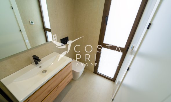 Nowy budynek - Szalet - Heredades