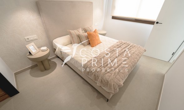 Nowy budynek - Szalet - Heredades