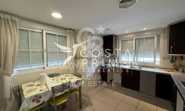 Resale - Villa  - La Nucía