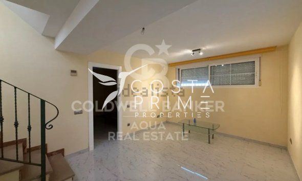 Resale - Villa  - La Nucía