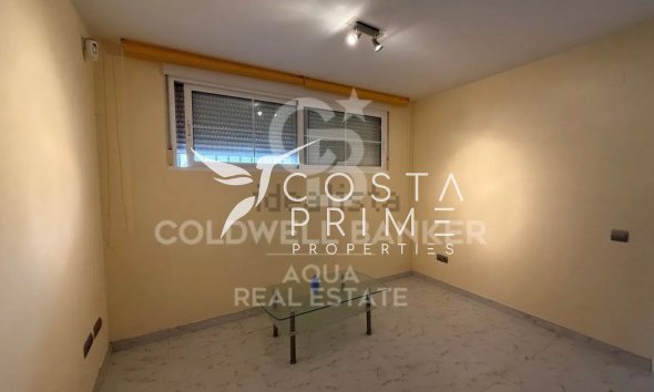 Resale - Villa  - La Nucía