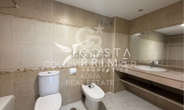 Resale - Villa  - La Nucía