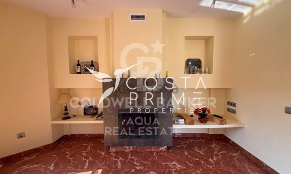 Resale - Villa  - La Nucía