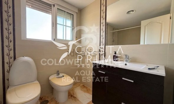 Resale - Villa  - La Nucía