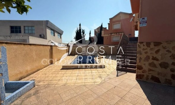 Resale - Villa  - La Nucía