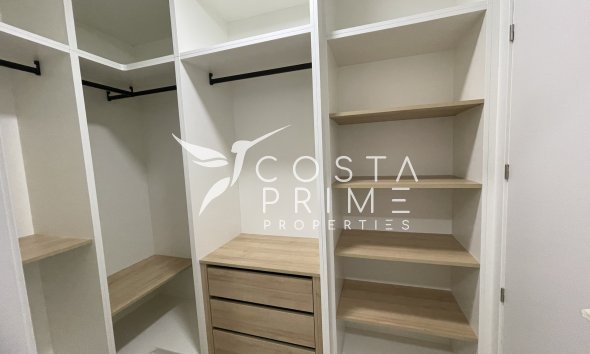 Nowy budynek - Szalet - Heredades