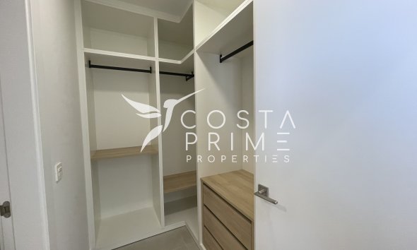 Nowy budynek - Szalet - Heredades