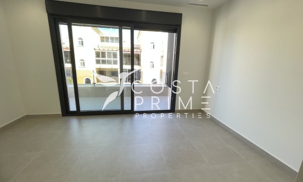 Nowy budynek - Szalet - Heredades