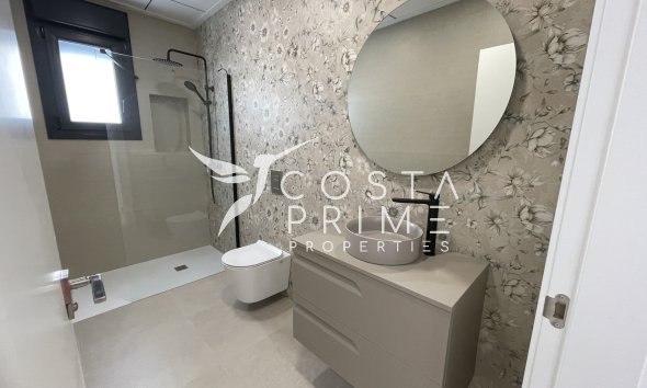 Nowy budynek - Szalet - Heredades