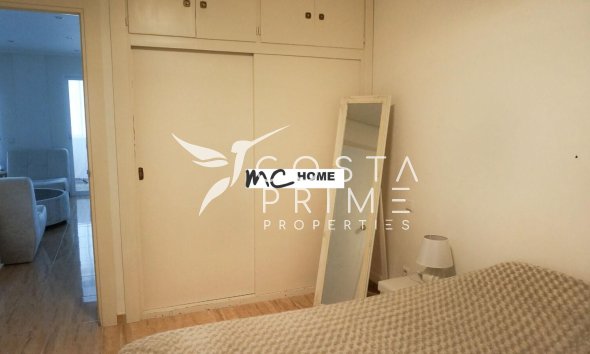 Resale - Apartment / Flat - Altea