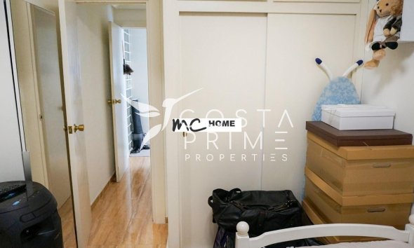 Resale - Apartment / Flat - Altea