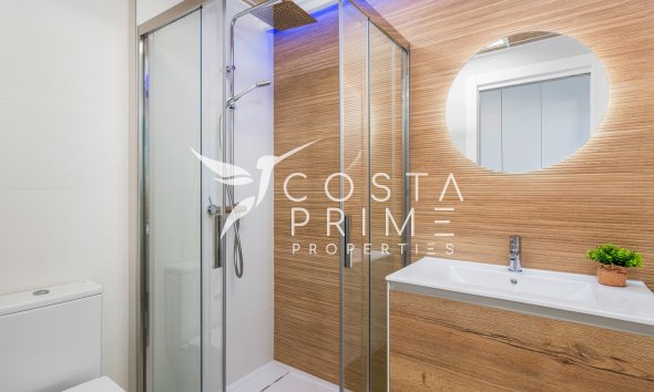 Obra nueva - Adosado / Pareado - Torrevieja