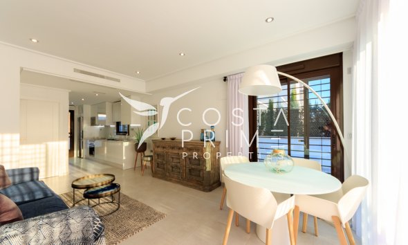 Obra nueva - Chalet / Villa - Pilar de la Horadada