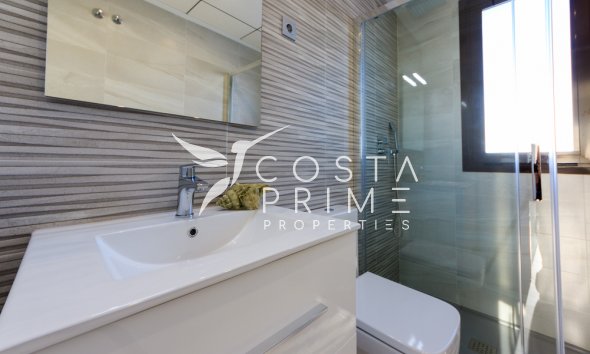 Obra nueva - Chalet / Villa - Pilar de la Horadada