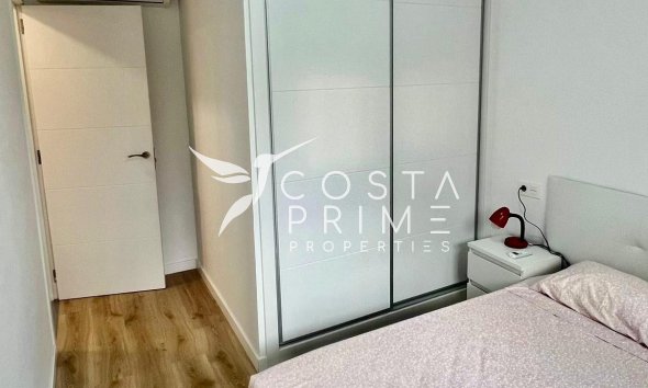 Resale - Apartment / Flat - Benidorm