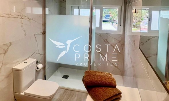 Resale - Apartment / Flat - Benidorm