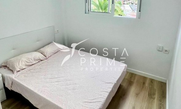 Resale - Apartment / Flat - Benidorm