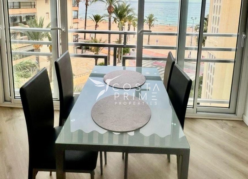Resale - Apartment / Flat - Benidorm