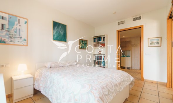 Odsprzedaż - Mieszkanie w Bloku - Alfas del Pí