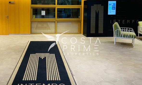 Resale - Apartment / Flat - Benidorm