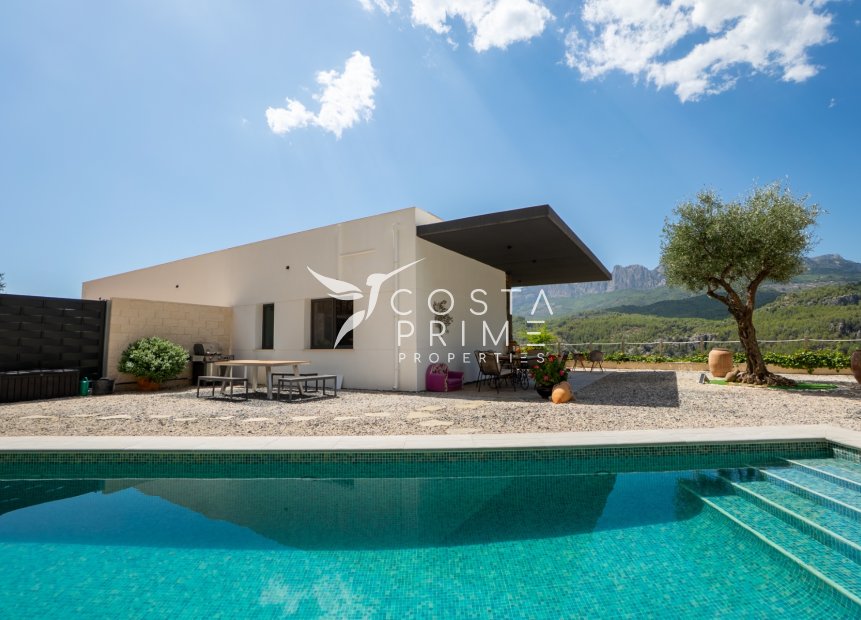 Resale - Villa  - Callosa d'en Sarrià