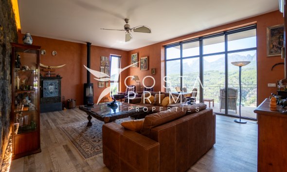 Resale - Villa  - Callosa d'en Sarrià