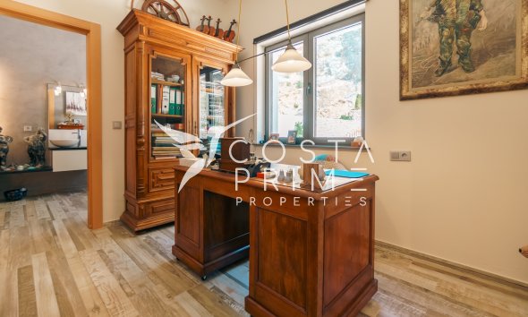 Resale - Villa  - Callosa d'en Sarrià