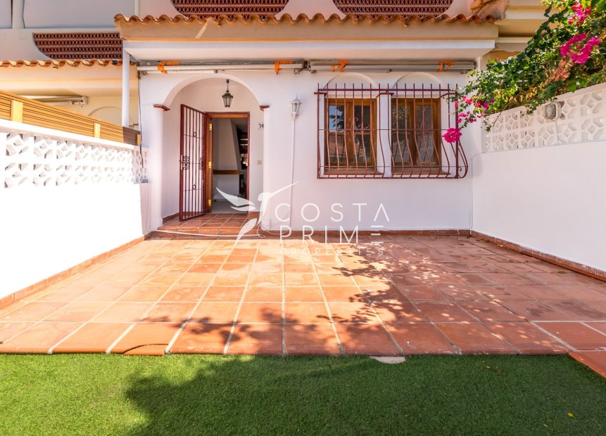 Odsprzedaż - Kamienica / bliźniak - Albir