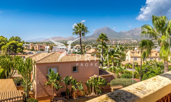 Odsprzedaż - Kamienica / bliźniak - Albir