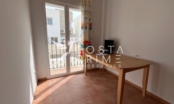 Resale - Townhouse / Semi - La Nucía