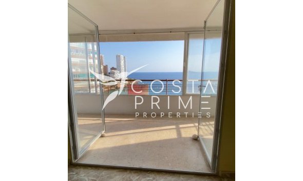 Resale - Apartment / Flat - Benidorm