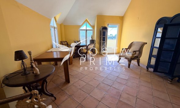 Resale - Villa  - Mutxamel