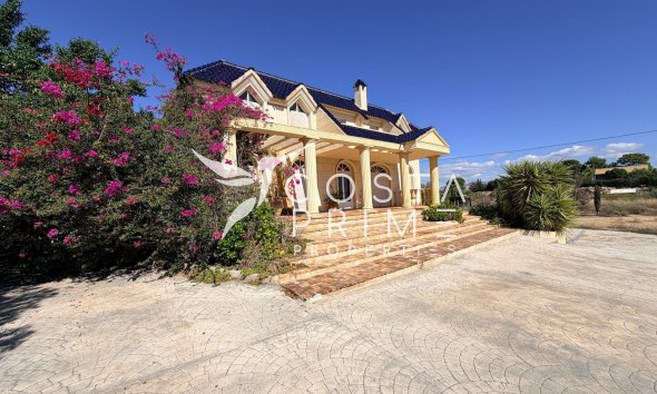 Resale - Villa  - Mutxamel