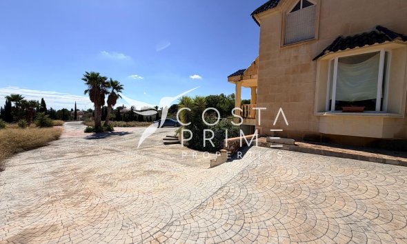 Resale - Villa  - Mutxamel