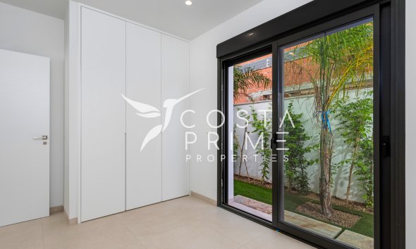 Új építésű - Városháza / Semi - Pilar de la Horadada